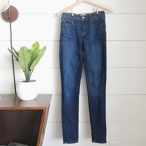 Gap true skinny jeans